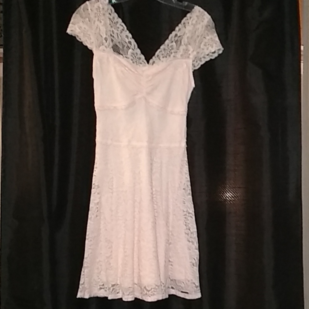 Adorable A&F Lace Dress